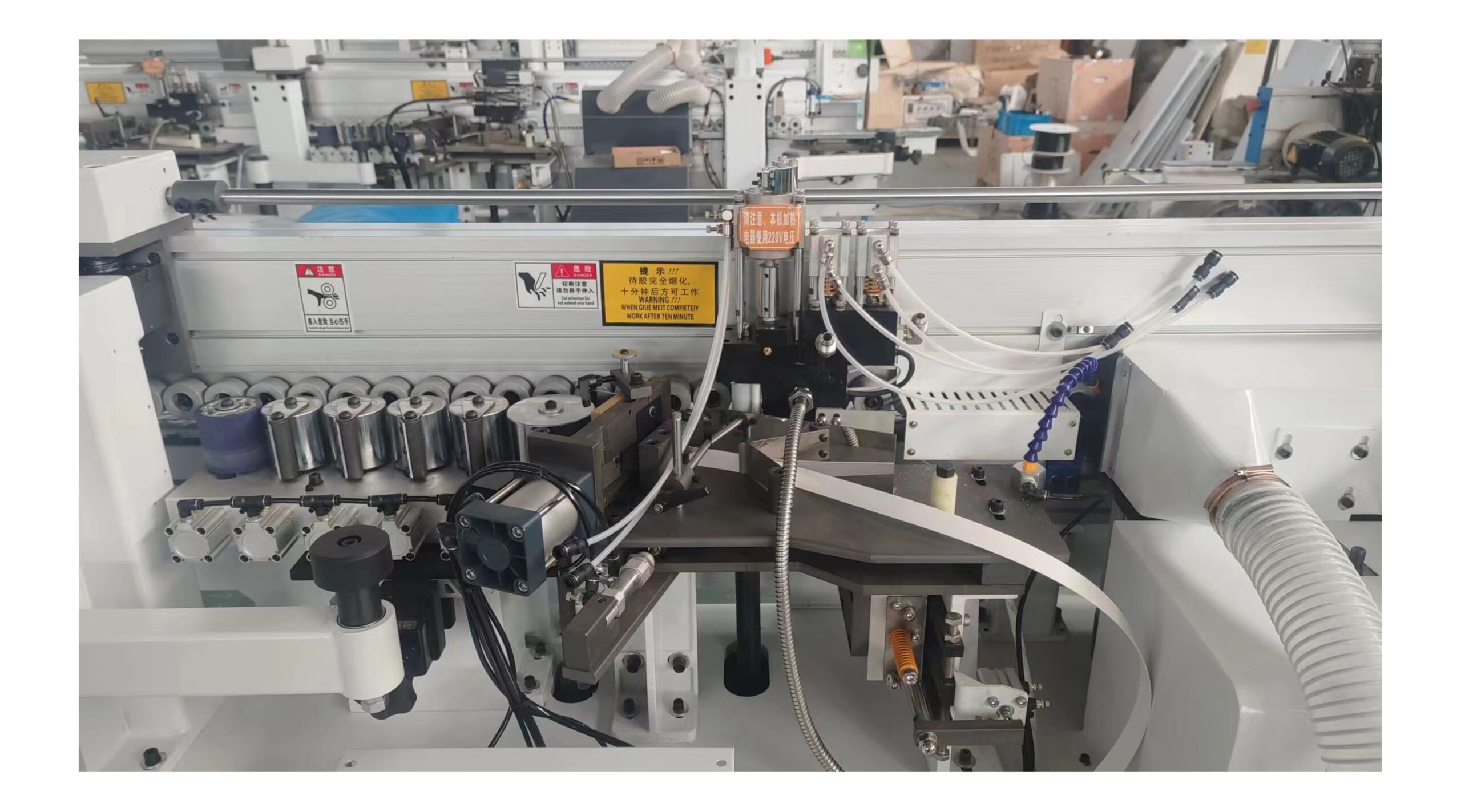 Servo-Regulated Automatic Edgebanding Machine S870YF-PUR - Image 8