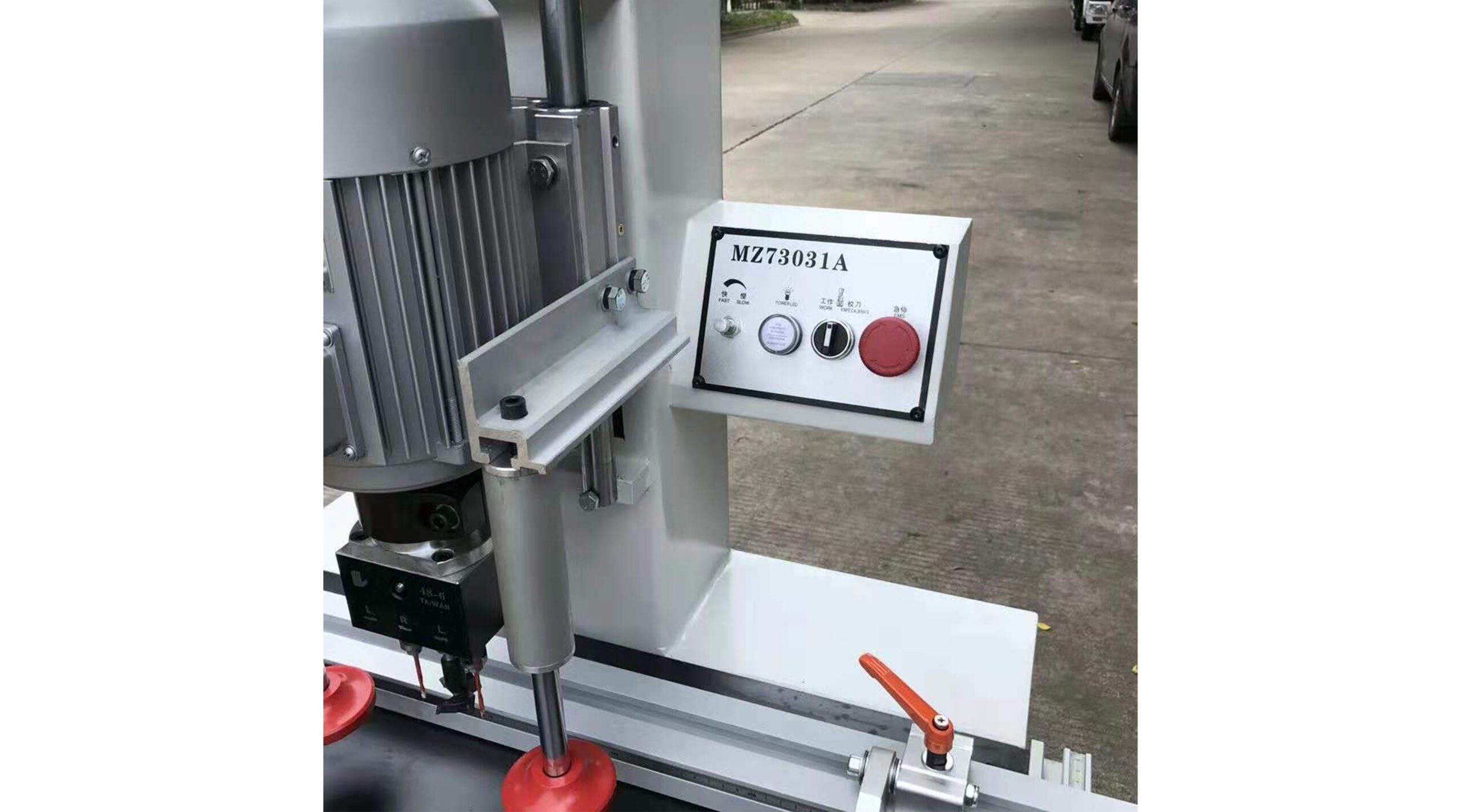 Single Spindle Hinge Drilling MZ73031A - Image 6