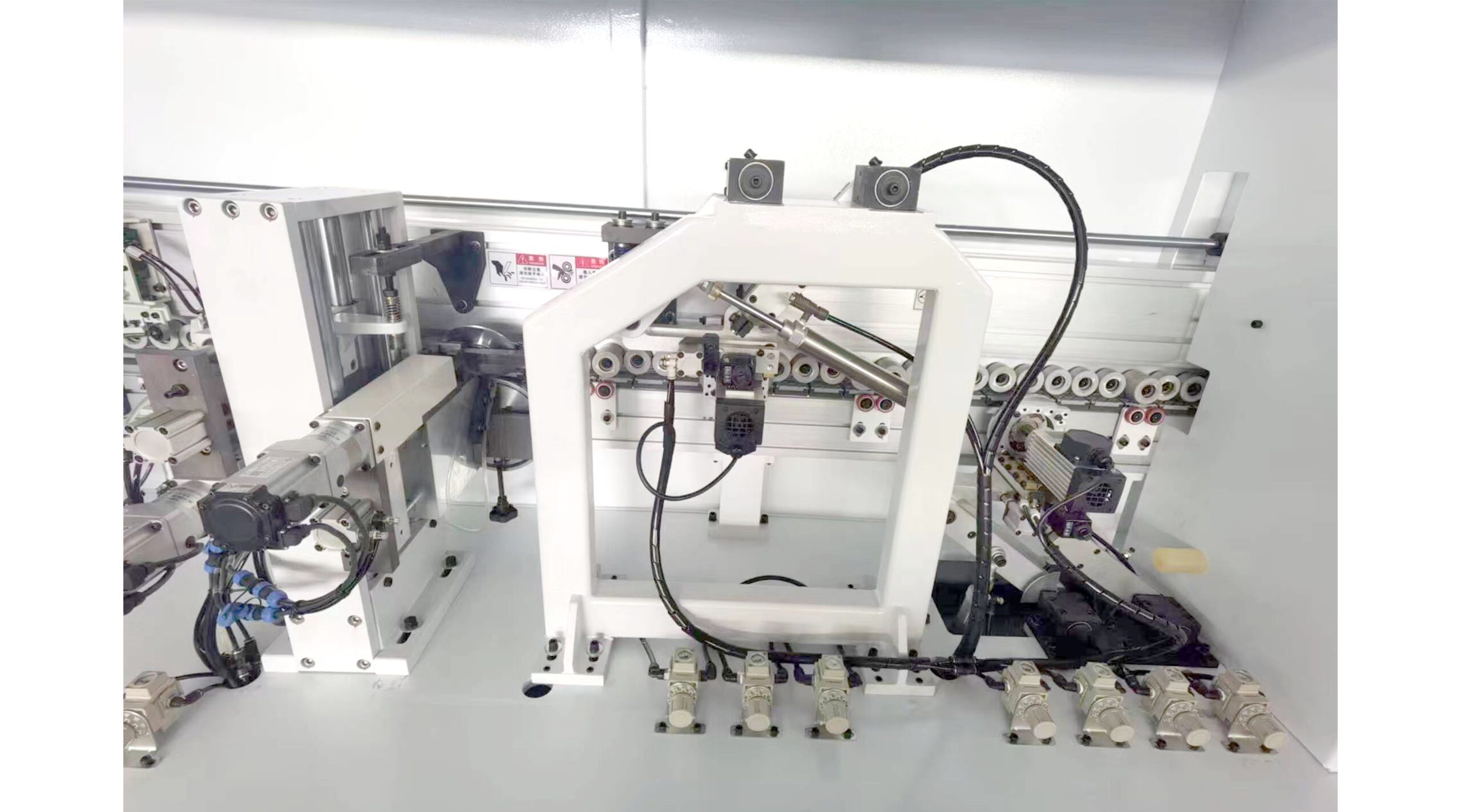 Servo-Regulated Automatic Edgebanding Machine S870YF-PUR - Image 12