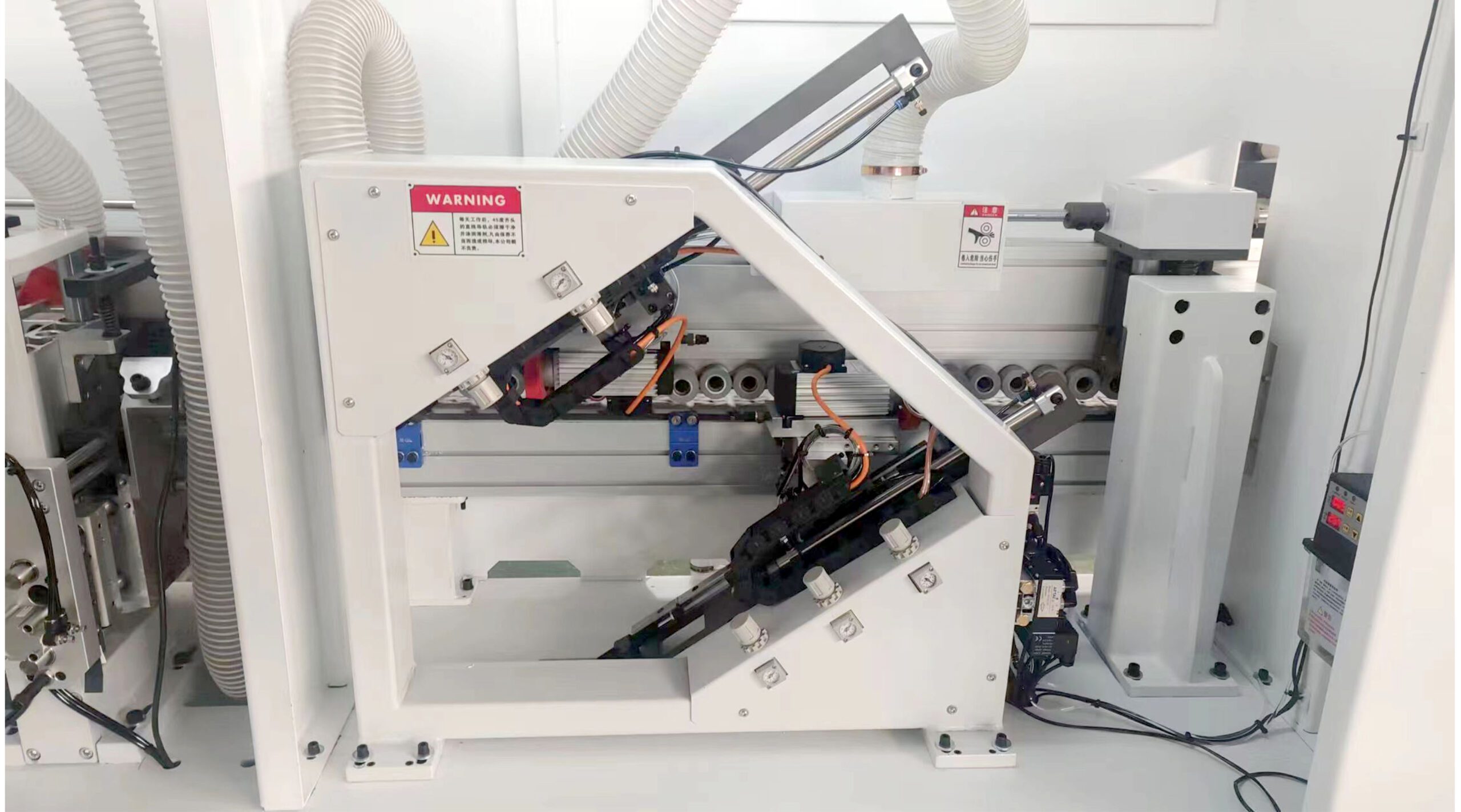 Servo-Regulated Automatic Edgebanding Machine S870YF-PUR - Image 6